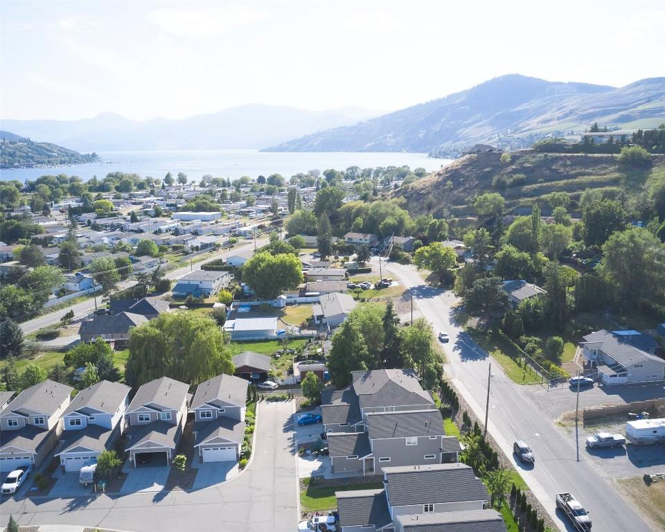 









6635


Tronson

Road, 27,
Vernon,




BC
V1H 2K4

