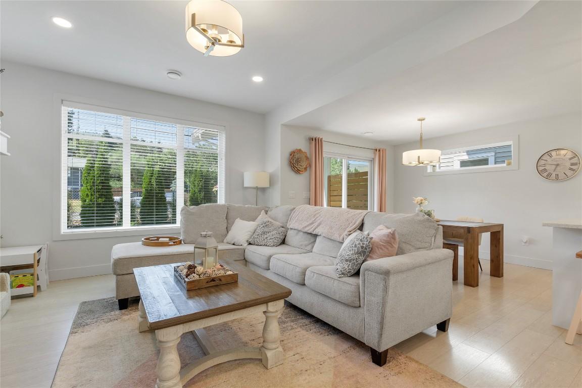 









6635


Tronson

Road, 27,
Vernon,




BC
V1H 2K4

