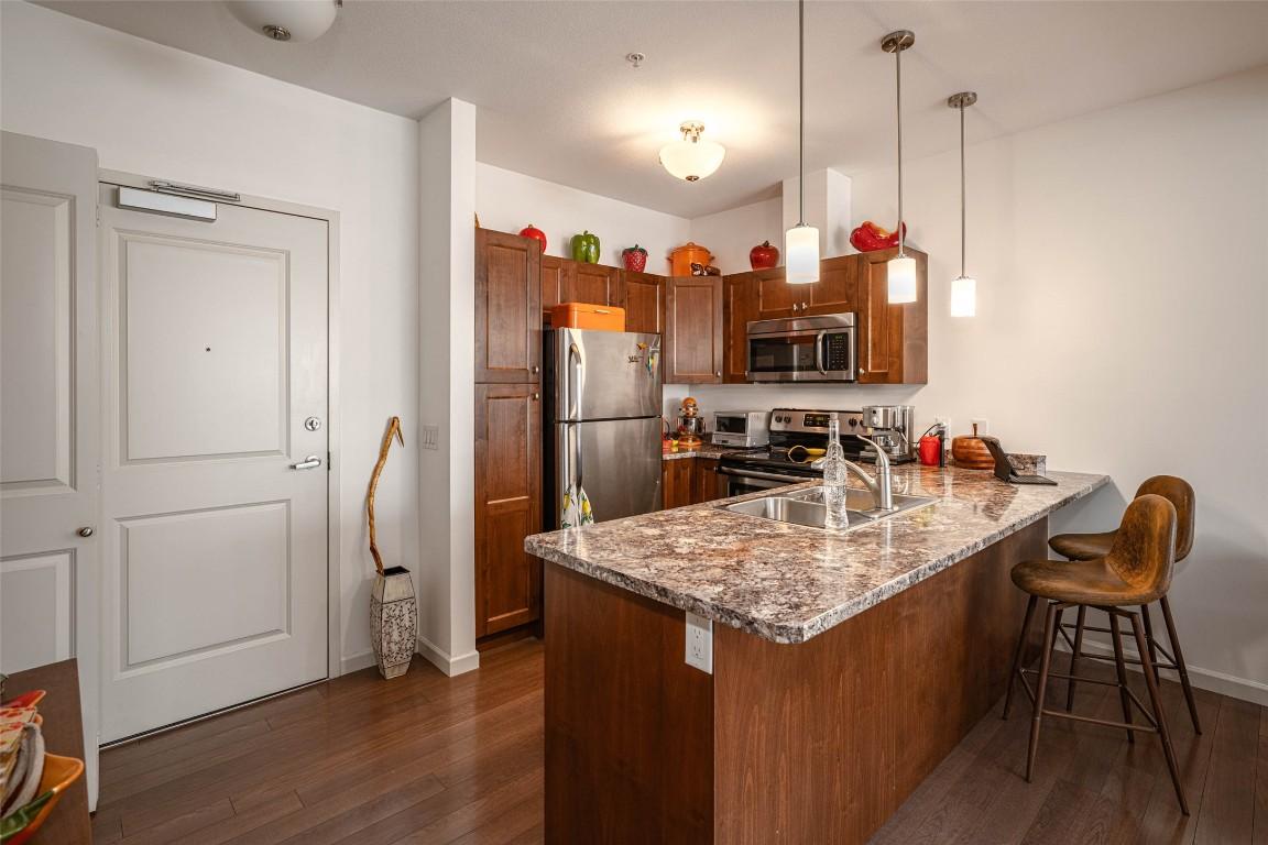 









3010


35

Street, 205,
Vernon,




BC
V1T 0A7

