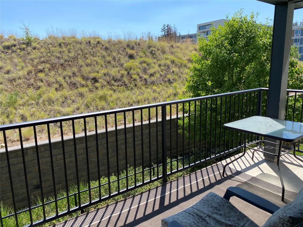 









881


Academy

Way, 210,
Kelowna,




BC
V1V 0A2

