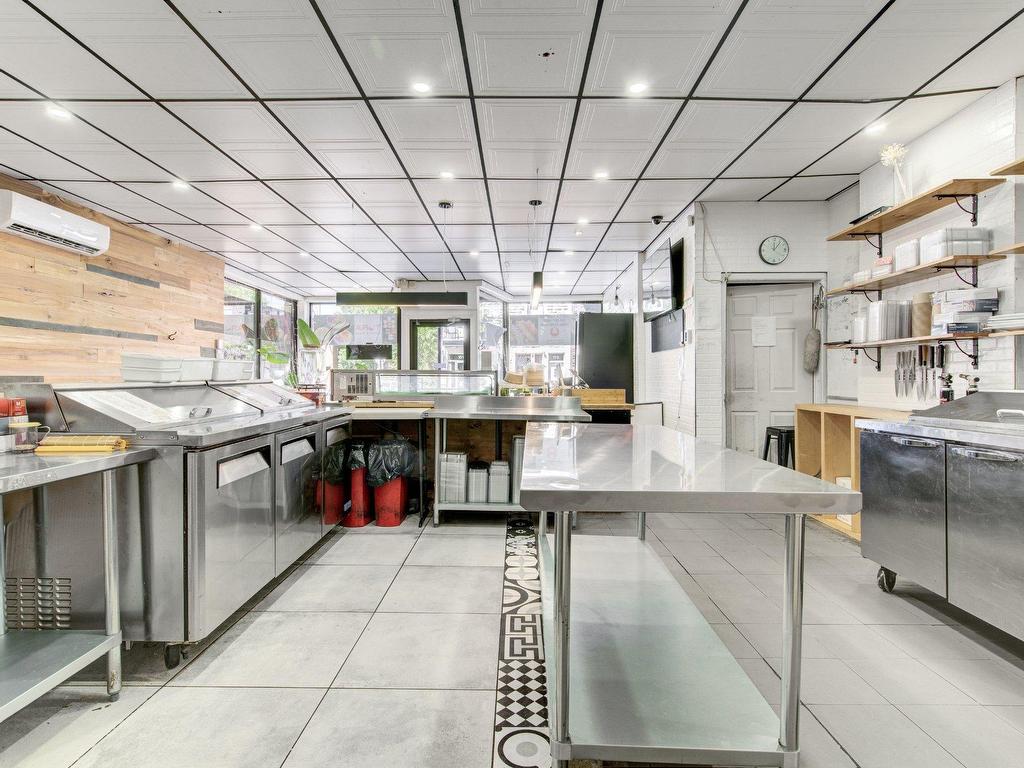 









150


Rue Beaubien E.

,
Rosemont/La Petite-Patrie (Montréal),




QC
H2S1R2

