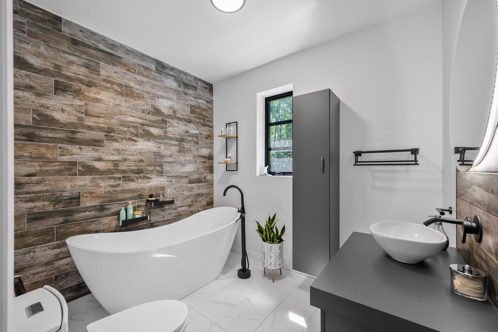 









33


Rue Lajeunesse

,
Sainte-Mélanie,




QC
J0K3A0

