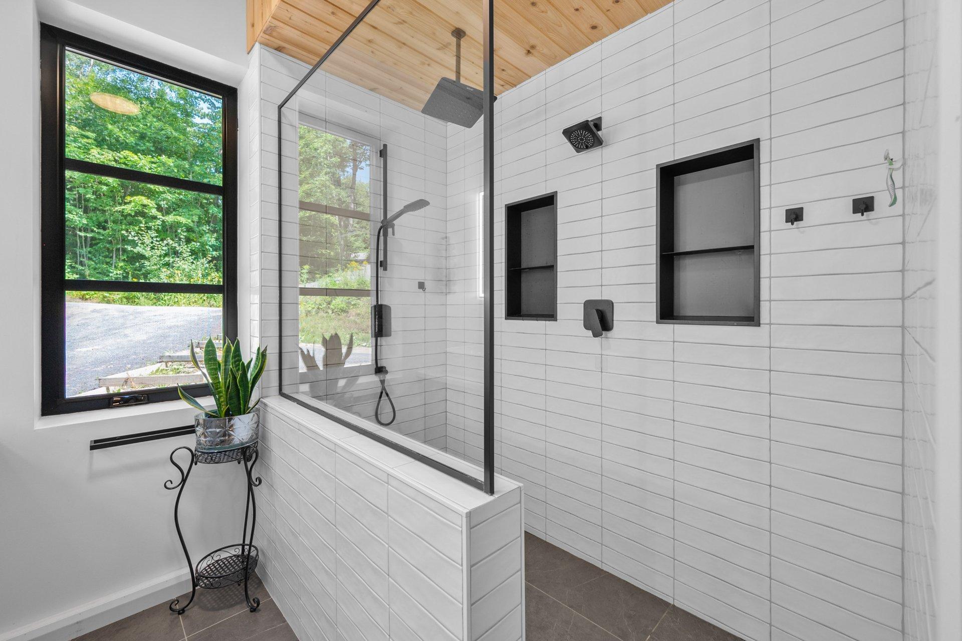 









33


Rue Lajeunesse

,
Sainte-Mélanie,




QC
J0K3A0

