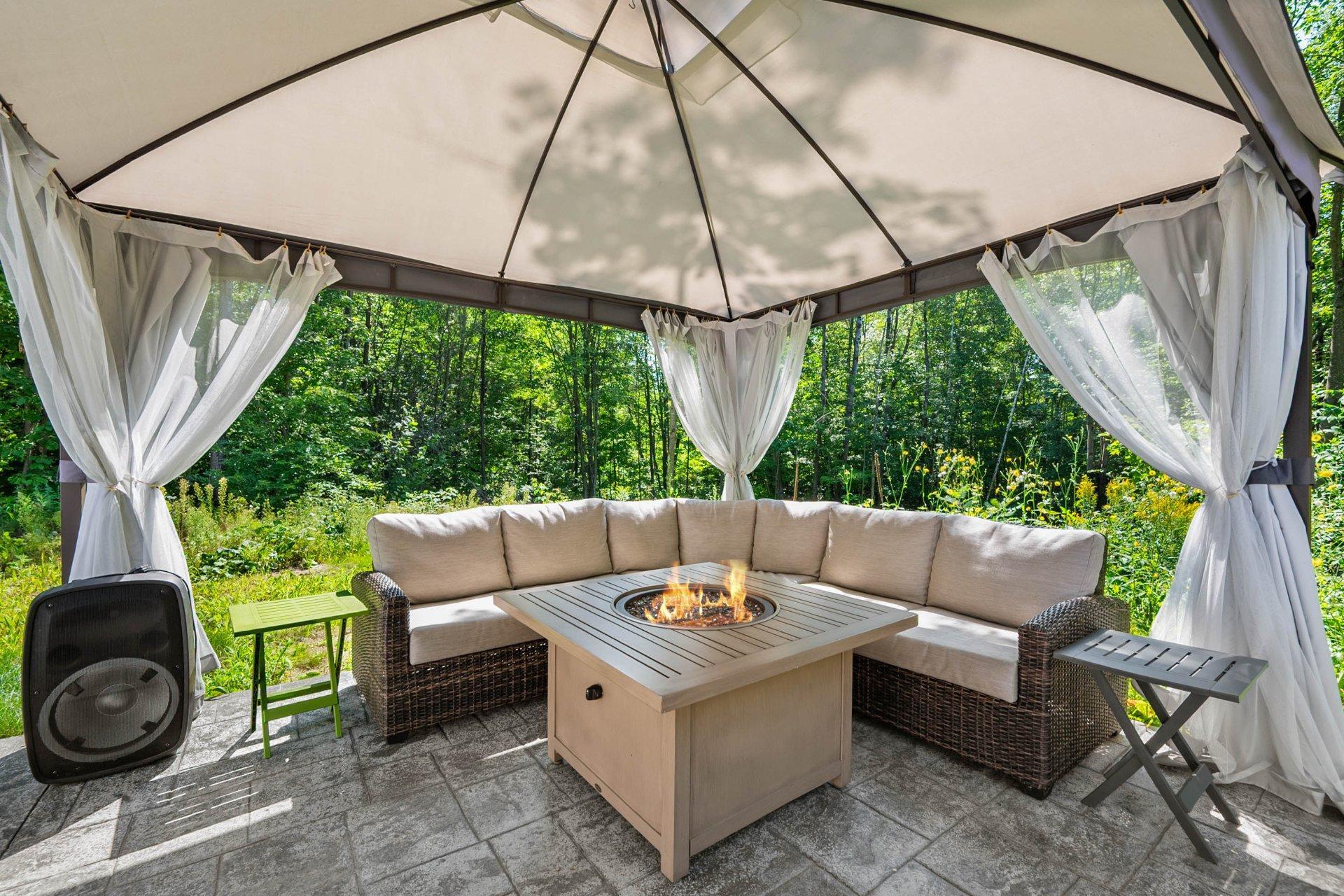 









33


Rue Lajeunesse

,
Sainte-Mélanie,




QC
J0K3A0

