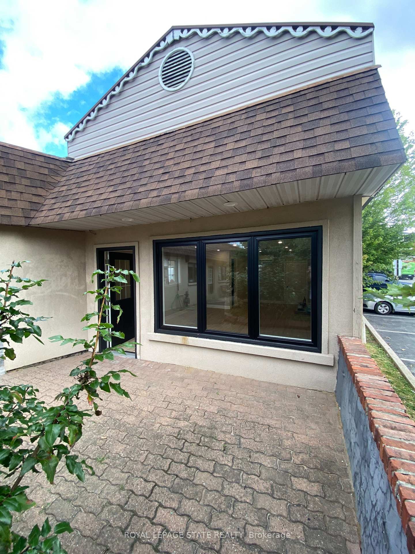 









19


Main

Street South, 3,
Hamilton,




ON
L0R 2H0

