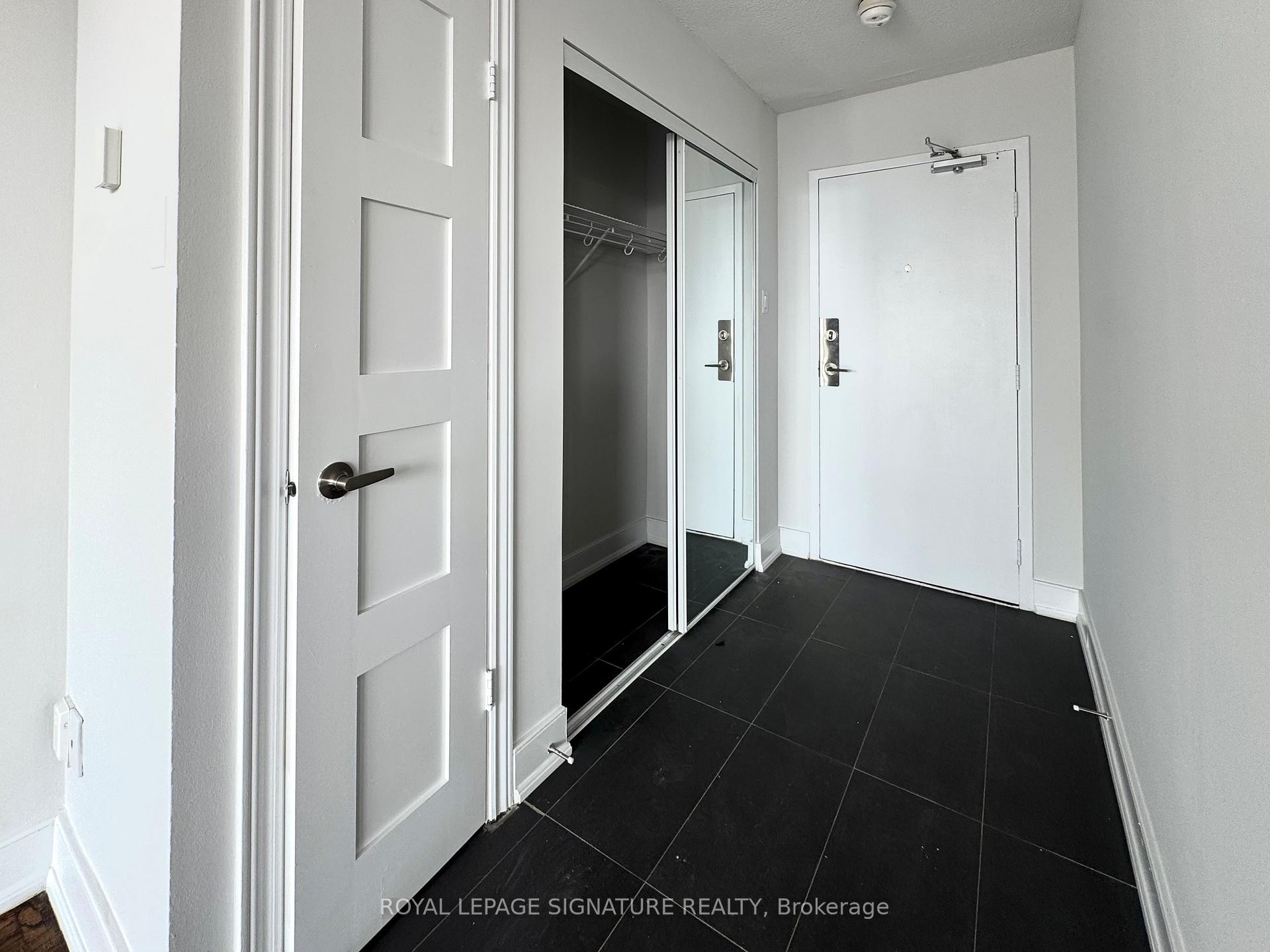 









33


Isabella

Street, 2814,
Toronto,




ON
M4Y 2P7

