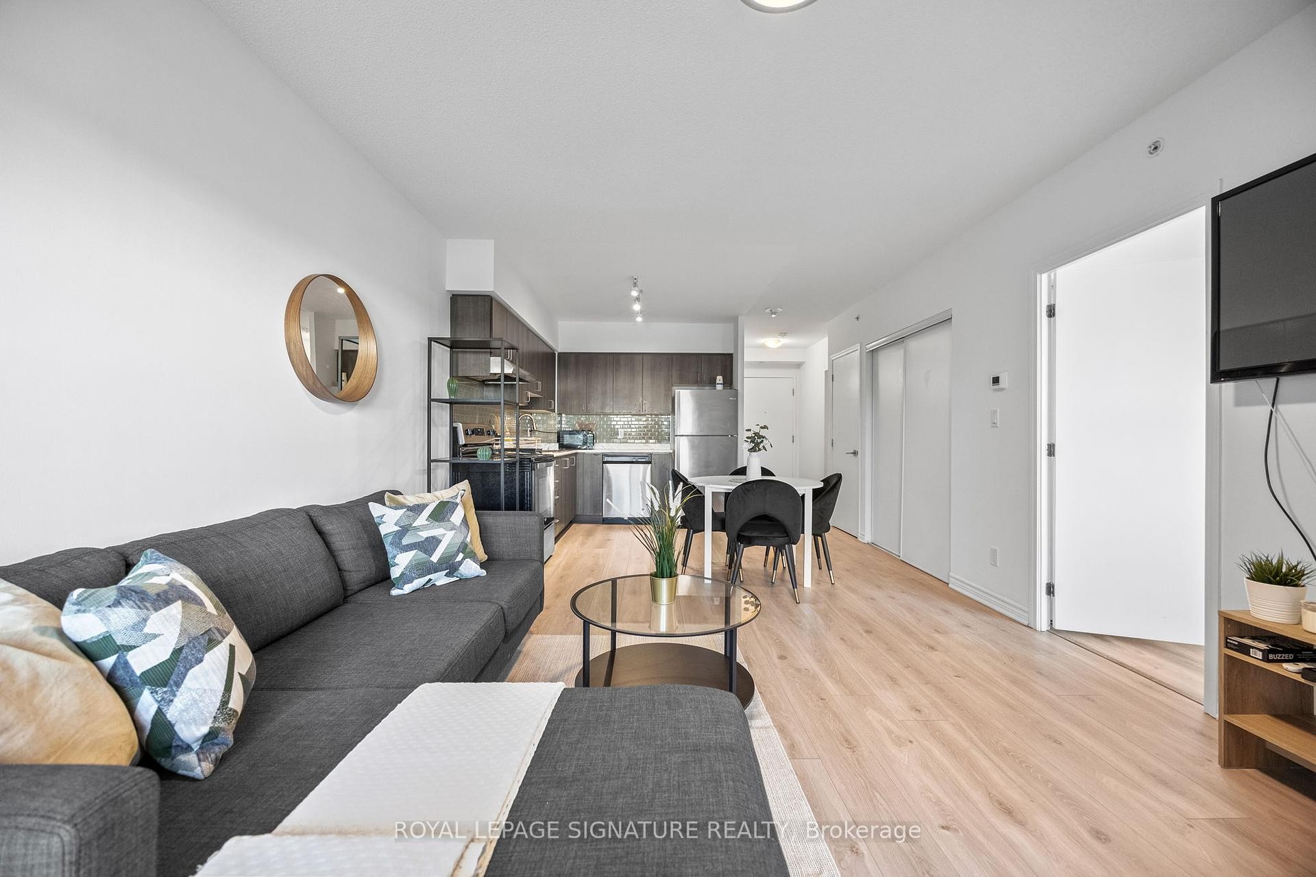 









1


Falaise

Road, 214,
Toronto,




ON
M1E 0B9

