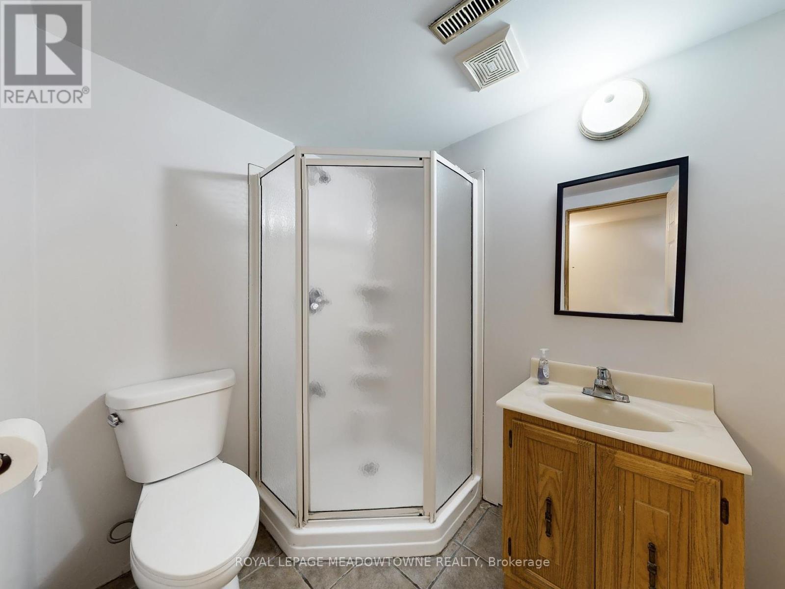 












4958 WELLINGTON RD 125

,
Erin,







Ontario
L7J2L9

