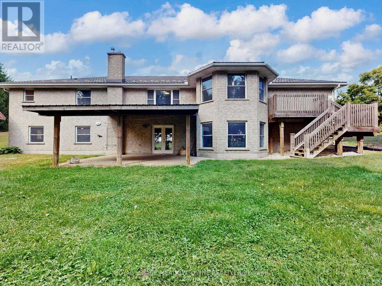 












4958 WELLINGTON RD 125

,
Erin,







Ontario
L7J2L9

