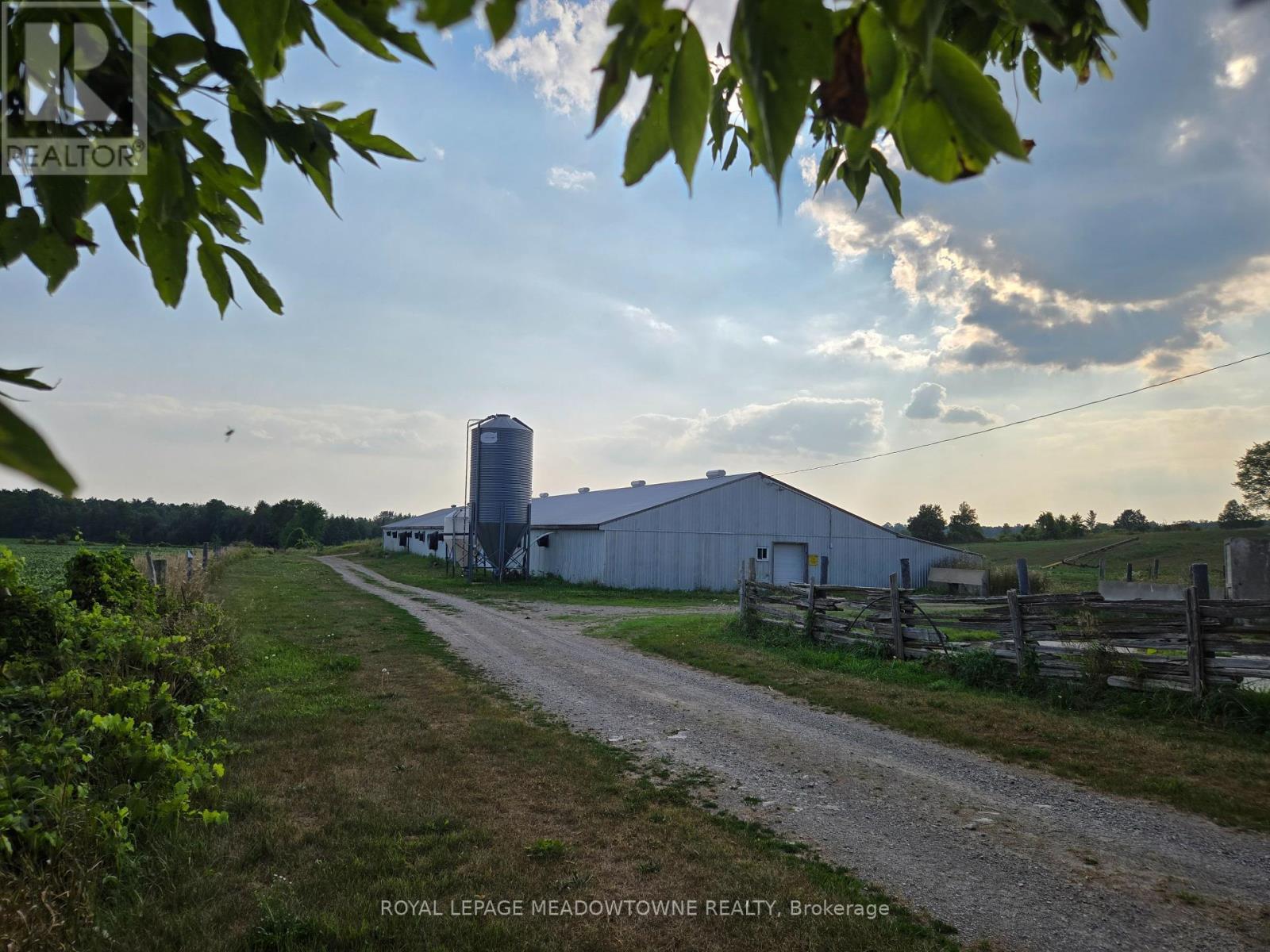 












4958 WELLINGTON RD 125

,
Erin,







Ontario
L7J2L9

