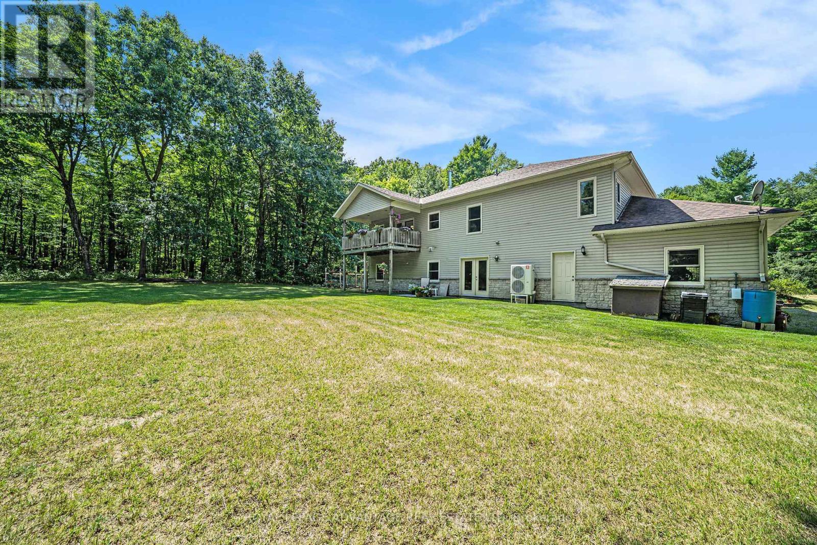 












334 STATION ROAD

,
Drummond/North Elmsley,




Ontario
K7A4S4

