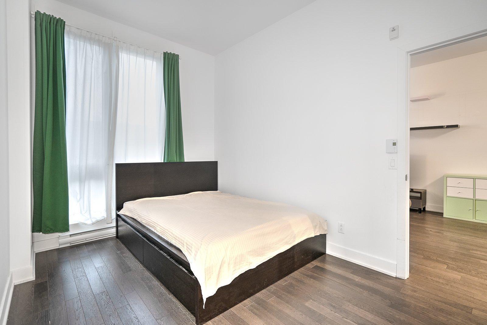 









5077


Rue Paré

, 105,
Montréal (Côte-des-Neiges/Notre-Dame-de-Grâce),




QC
H4P1P4

