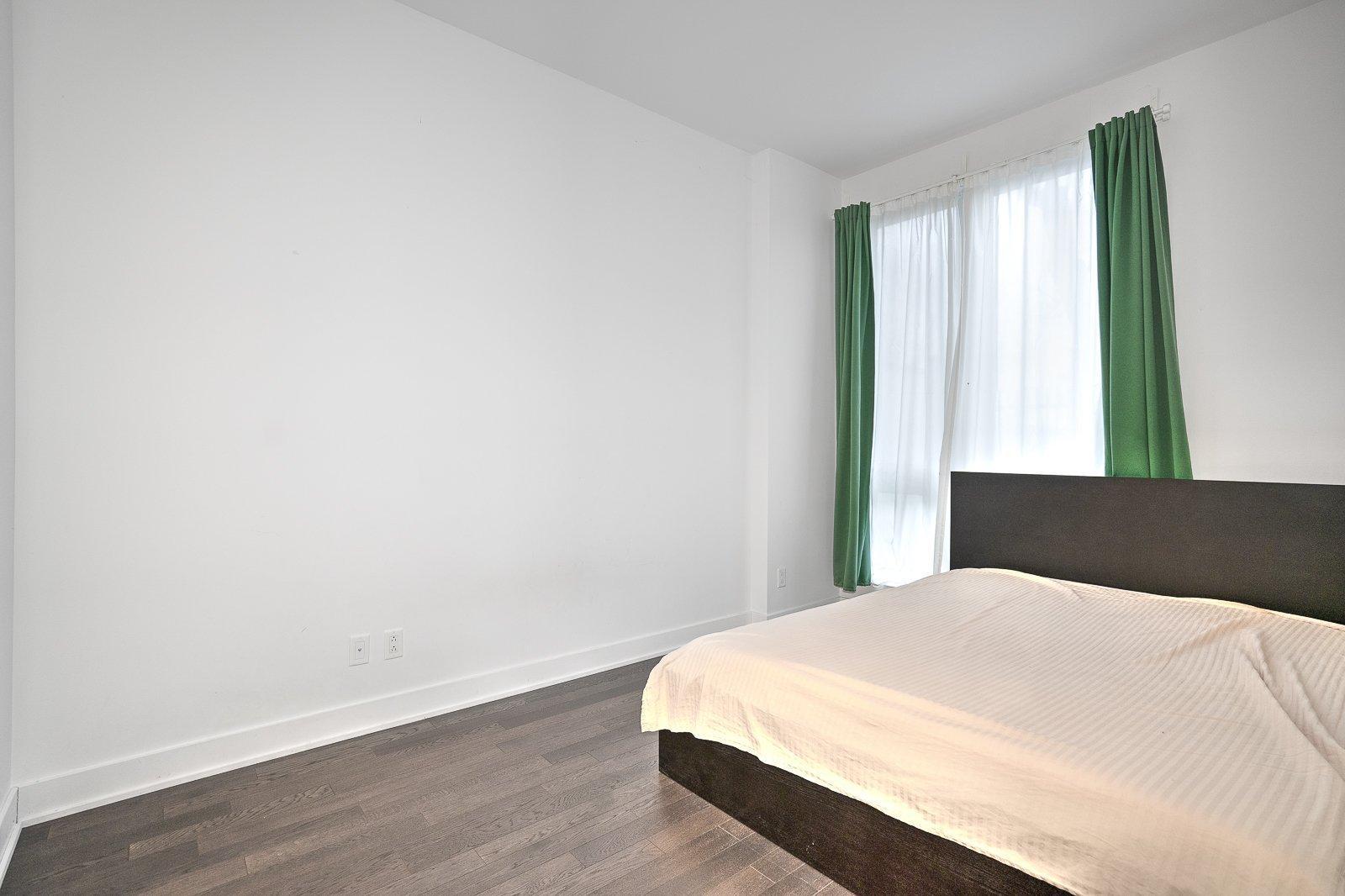 









5077


Rue Paré

, 105,
Montréal (Côte-des-Neiges/Notre-Dame-de-Grâce),




QC
H4P1P4


