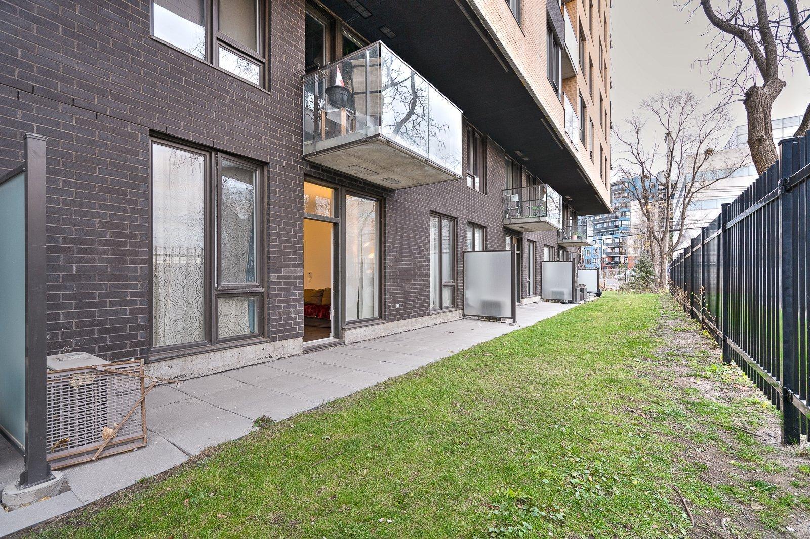 









5077


Rue Paré

, 105,
Montréal (Côte-des-Neiges/Notre-Dame-de-Grâce),




QC
H4P1P4

