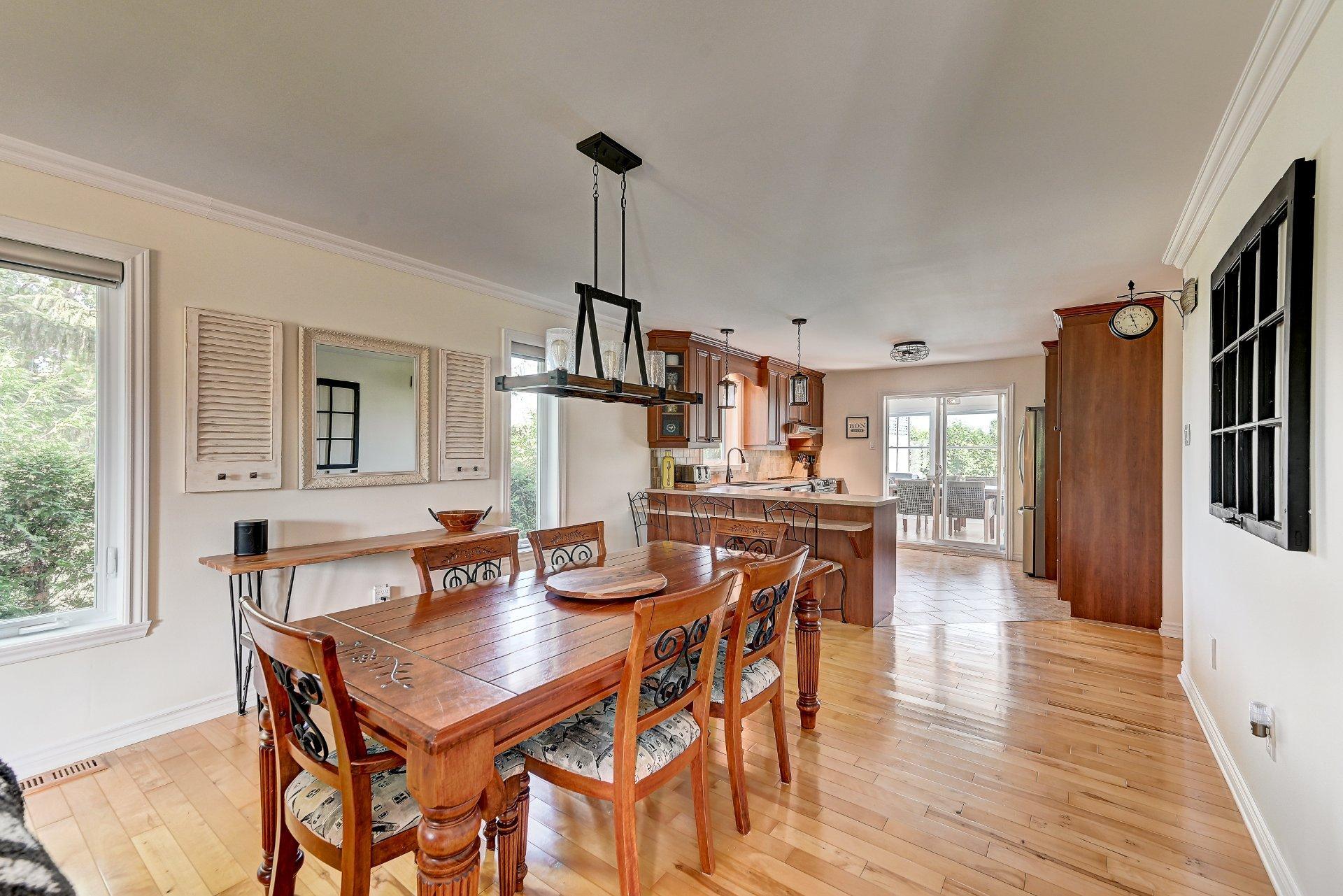 









51


Rue Anatole-Touchette

,
Saint-Jean-sur-Richelieu,




QC
J2X4L5

