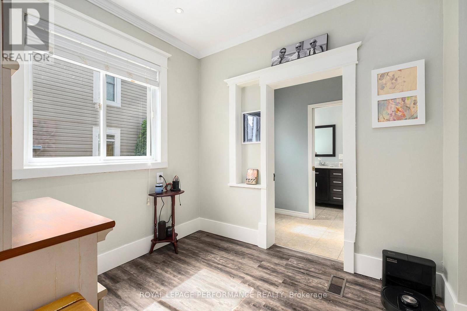 












5 MINTO STREET

,
North Stormont,




Ontario
K0C1K0

