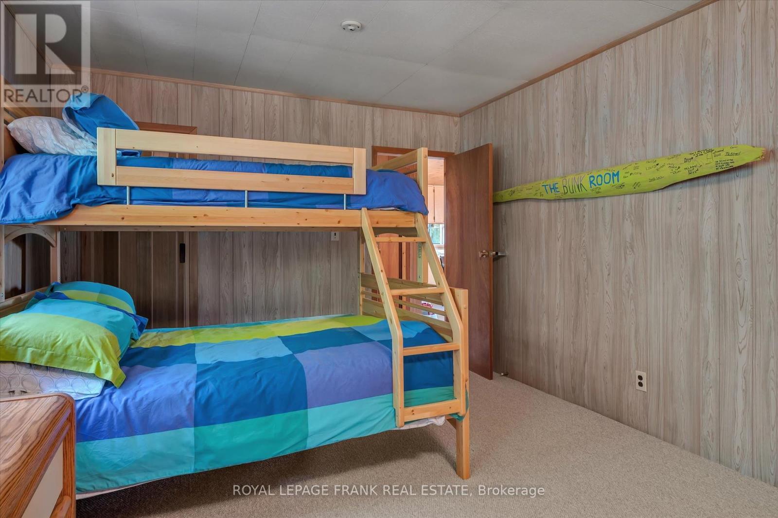 












2724 NEWCOMB LANE

,
Selwyn,




Ontario
K0L2H0

