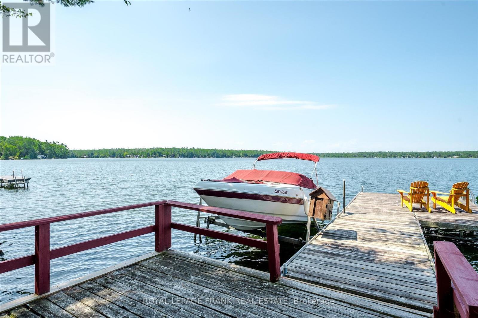 












2724 NEWCOMB LANE

,
Selwyn,




Ontario
K0L2H0

