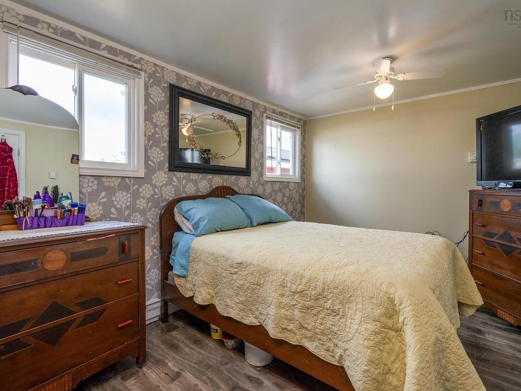 












25 Owen Avenue

,
Mount Uniacke,




NS
B0N 1Z0

