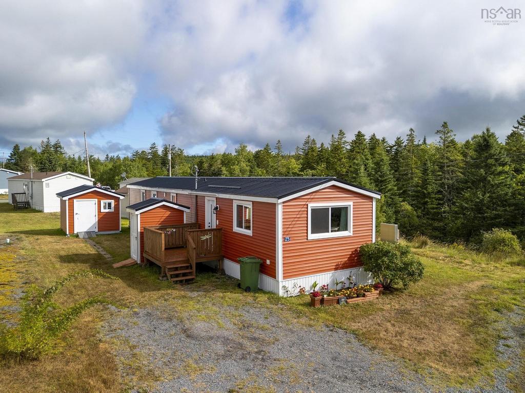 












25 Owen Avenue

,
Mount Uniacke,




NS
B0N 1Z0

