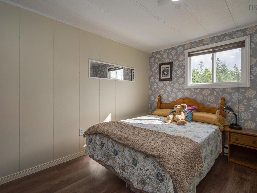 












25 Owen Avenue

,
Mount Uniacke,




NS
B0N 1Z0

