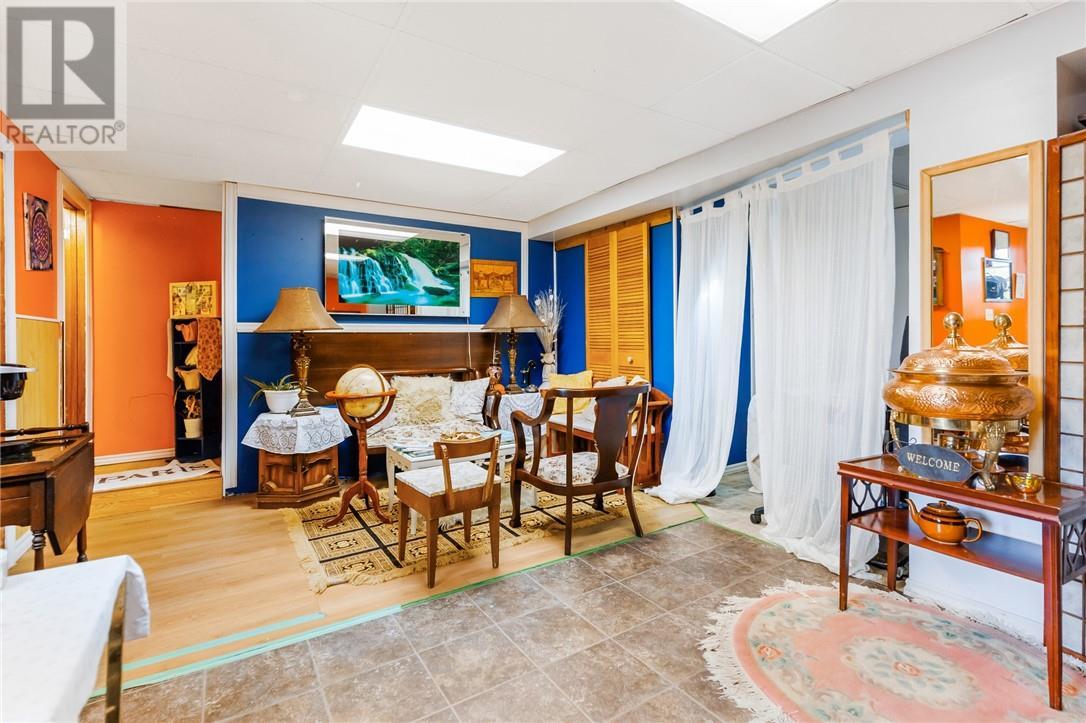 












55 Meredith Street

,
Gore Bay, Manitoulin Island,




Ontario
P0P1H0

