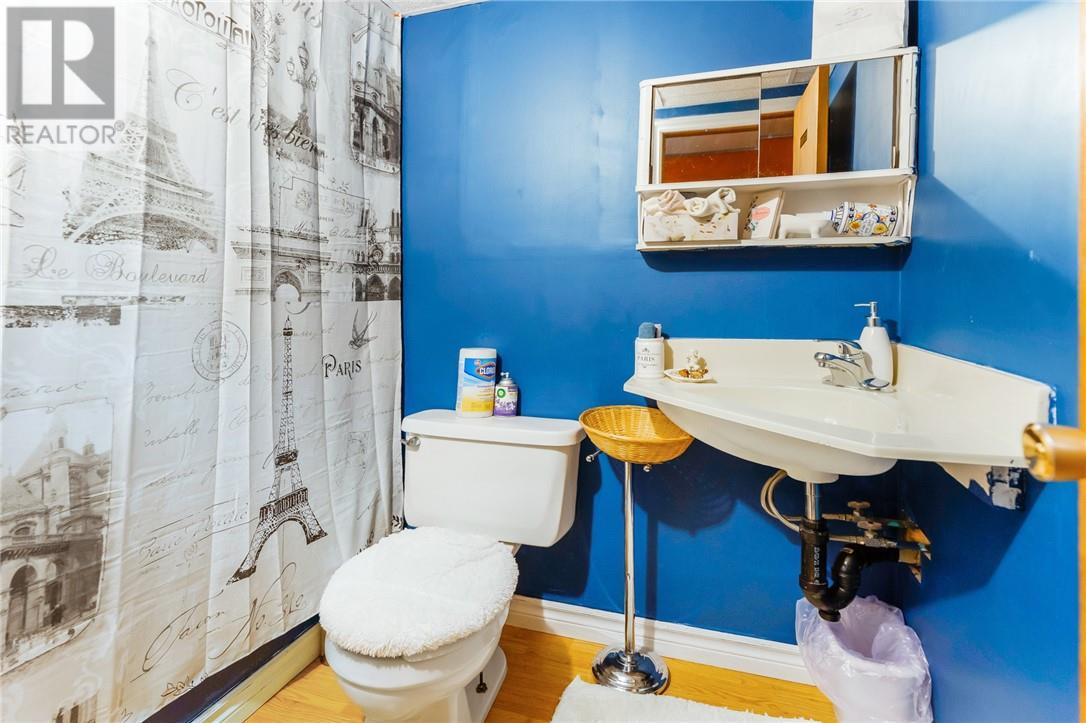 












55 Meredith Street

,
Gore Bay, Manitoulin Island,




Ontario
P0P1H0

