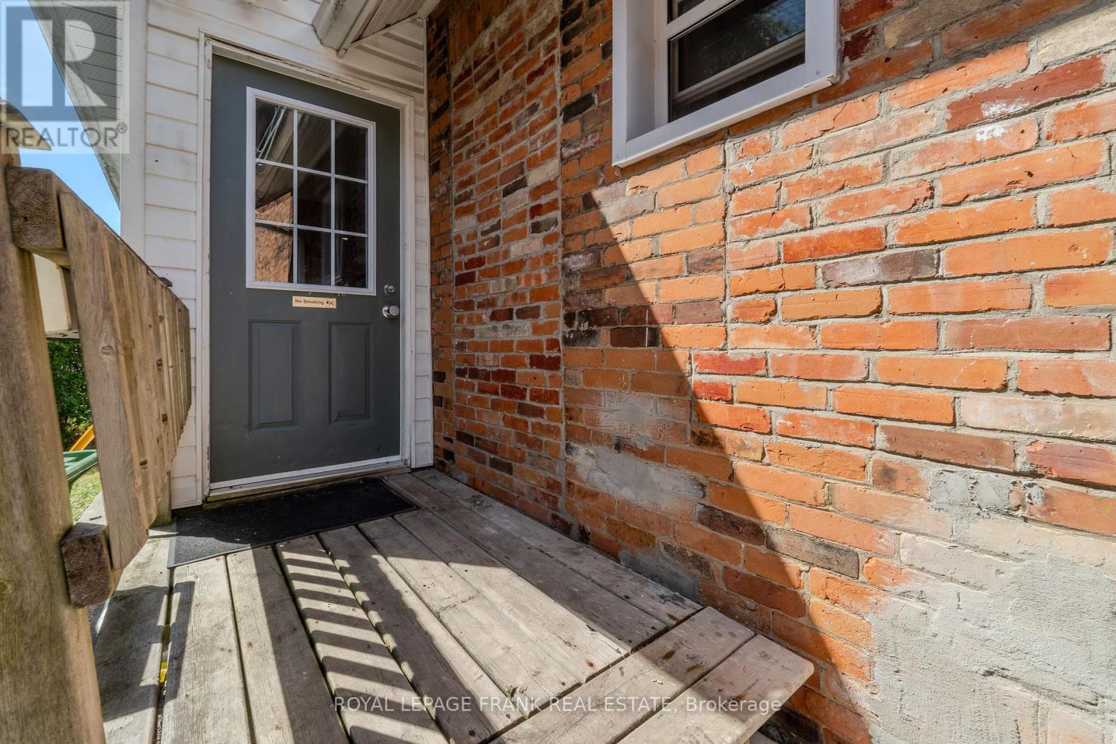 












87 DURHAM STREET W

,
Kawartha Lakes (Lindsay),




Ontario
K9V2P8

