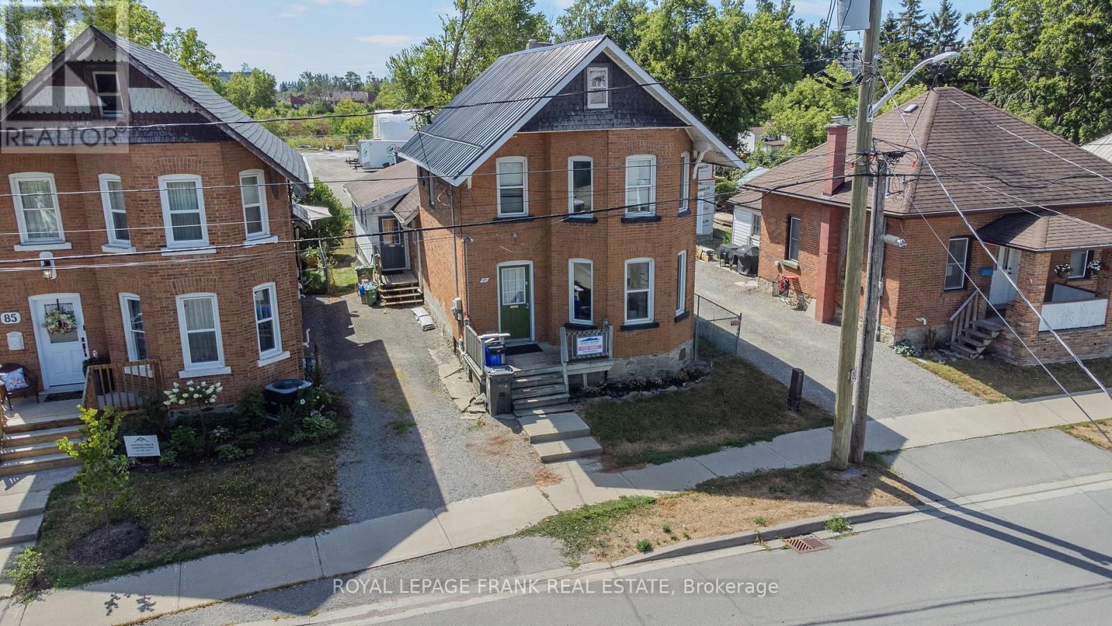 












87 DURHAM STREET W

,
Kawartha Lakes (Lindsay),




Ontario
K9V2P8

