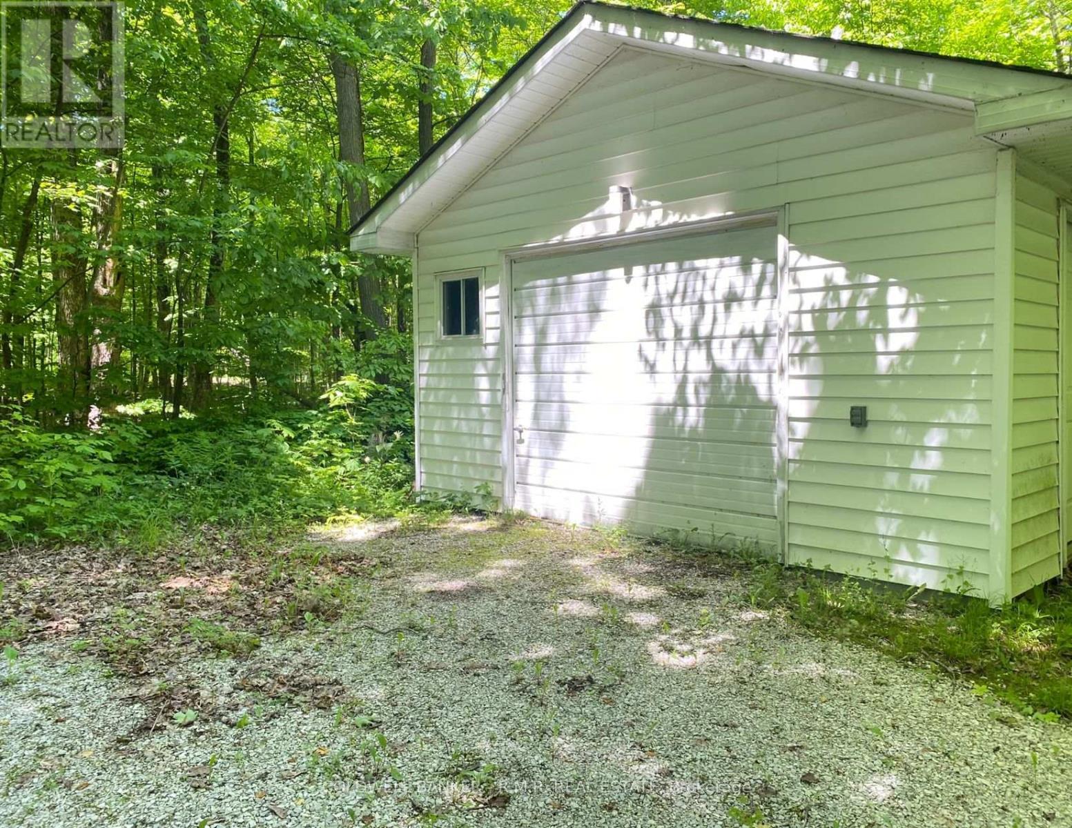 












3493 SOUTHWOOD BEACH BOULEVARD

,
Ramara,




Ontario
L0K2B0

