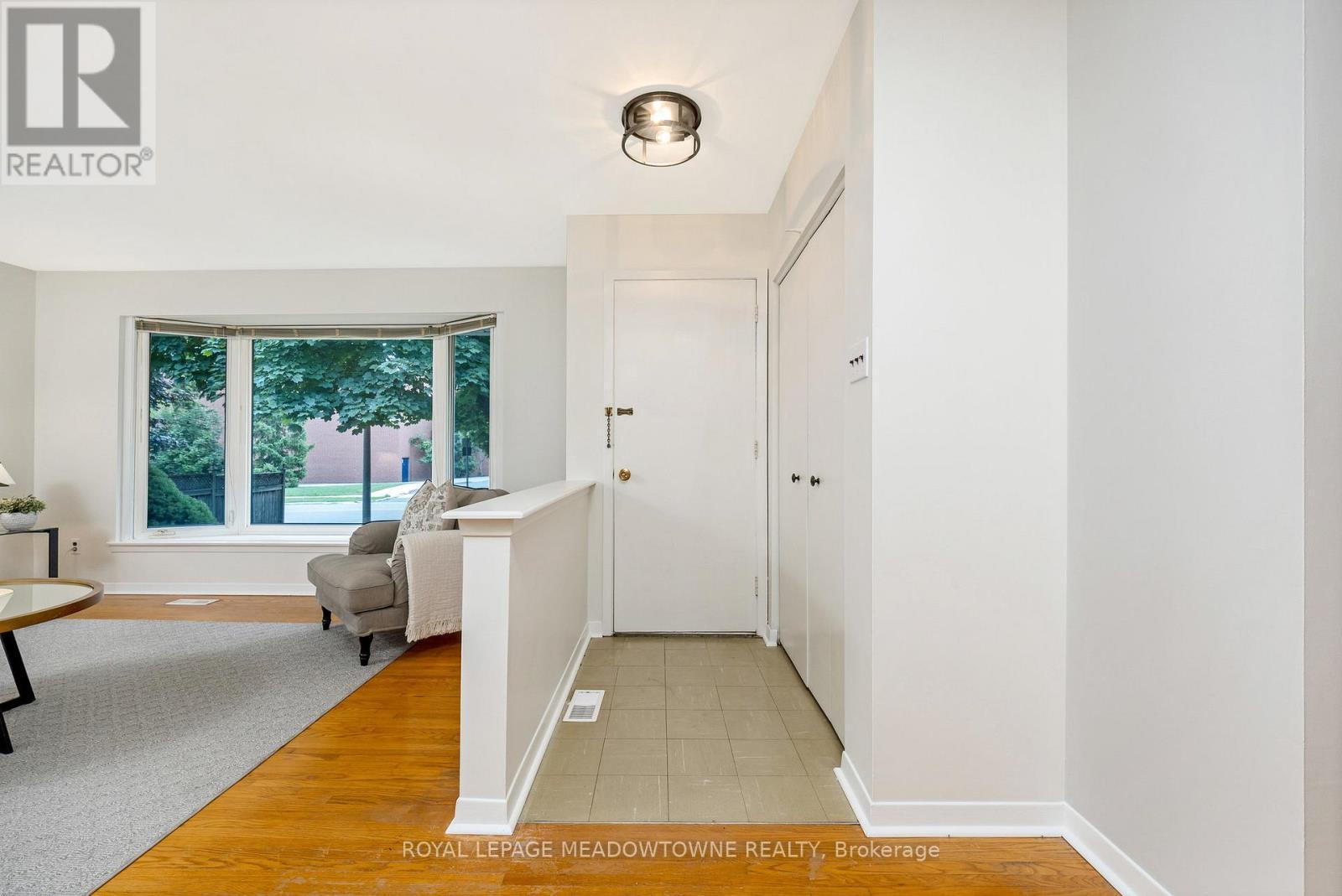 












379 WILLIAMS AVENUE

,
Milton,




Ontario
L9T2G3

