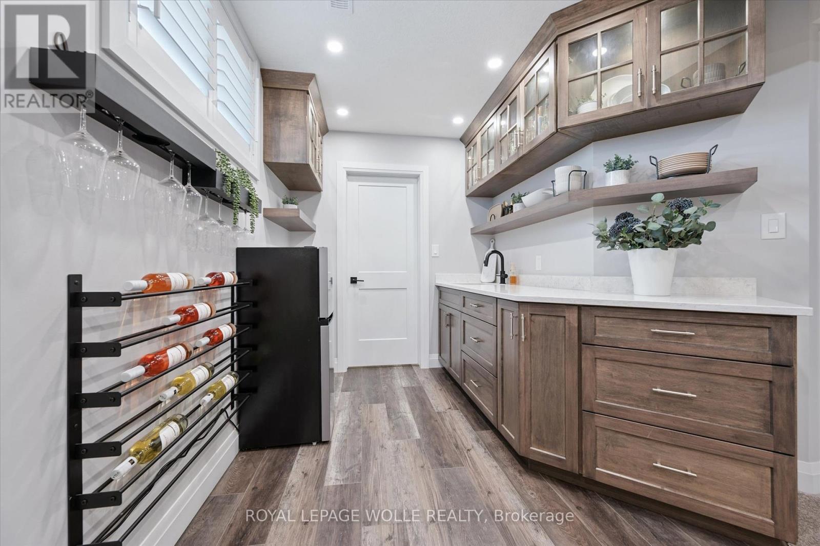 












182 TIMBER TRAIL ROAD

,
Woolwich,




Ontario
N3B0C7

