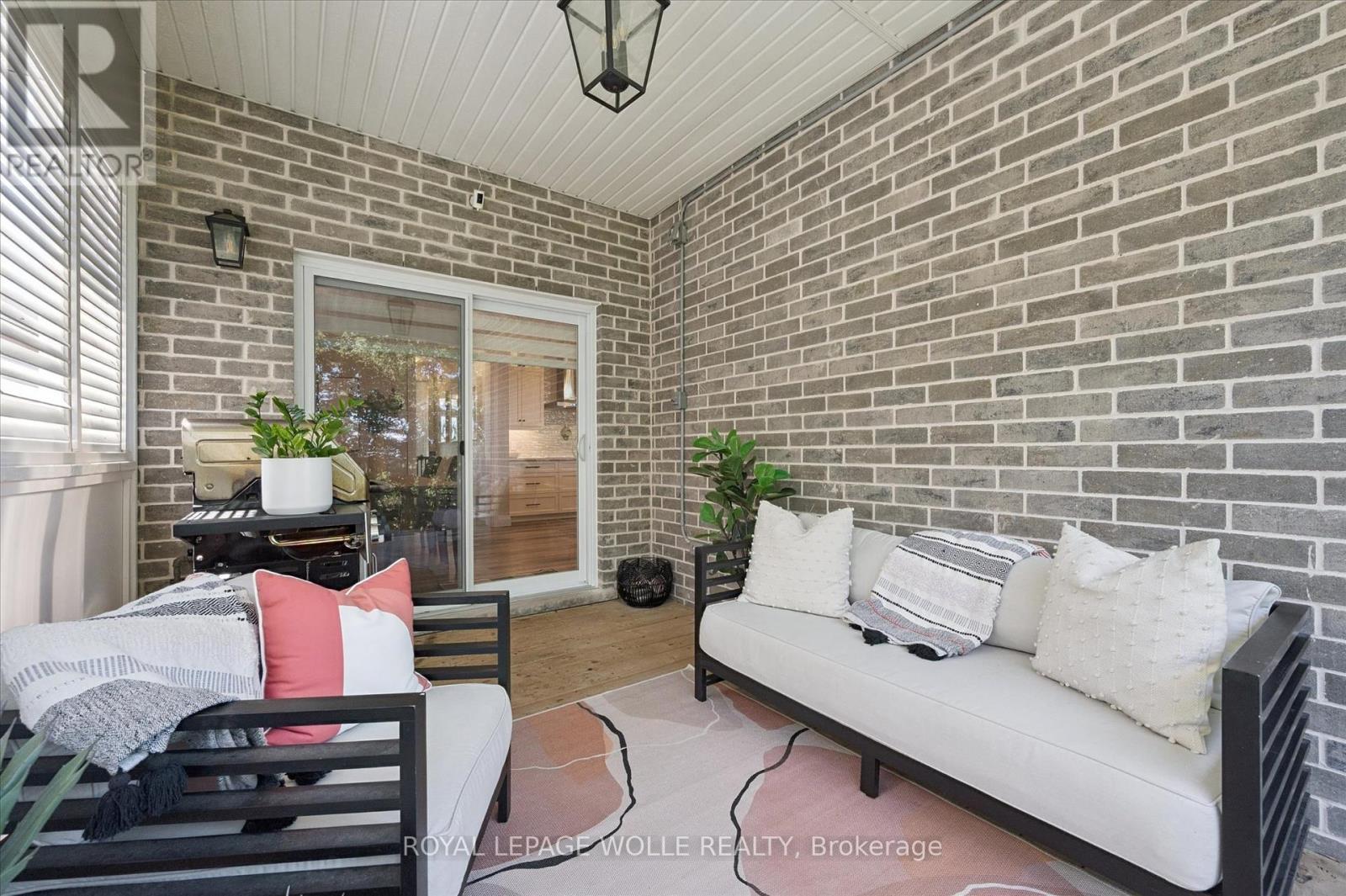 












182 TIMBER TRAIL ROAD

,
Woolwich,




Ontario
N3B0C7

