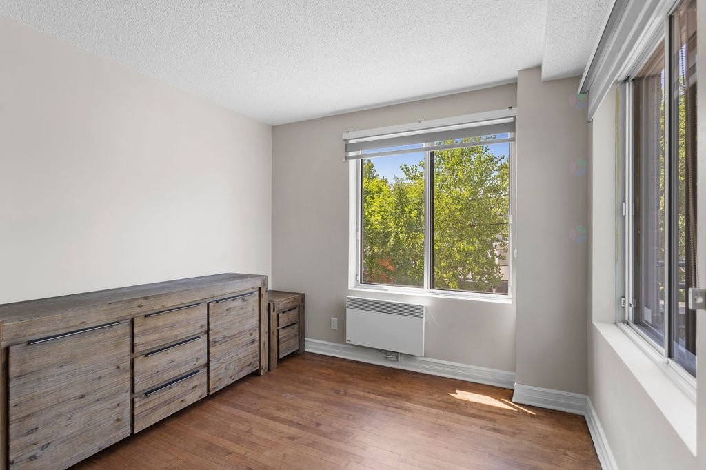 









4570


Ch. des Cageux

, 101,
Laval (Chomedey),




QC
H7W2S7

