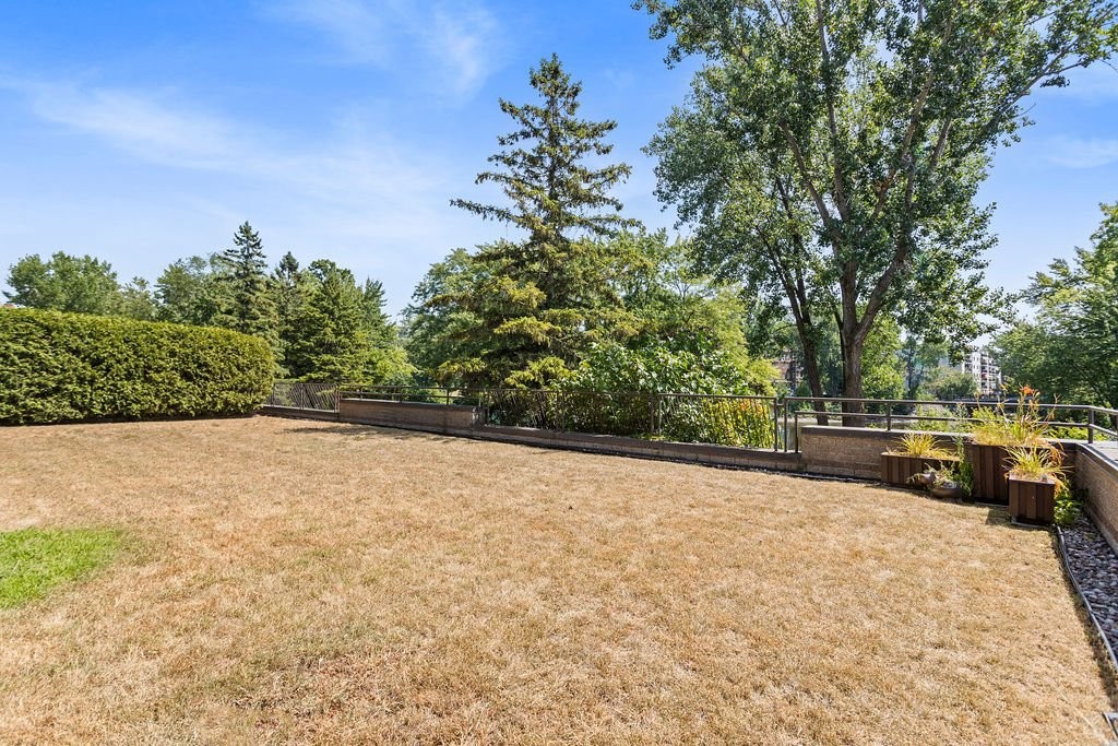 









4570


Ch. des Cageux

, 101,
Laval (Chomedey),




QC
H7W2S7

