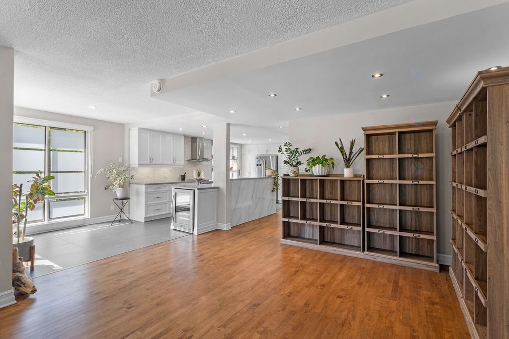 









4570


Ch. des Cageux

, 101,
Laval (Chomedey),




QC
H7W2S7

