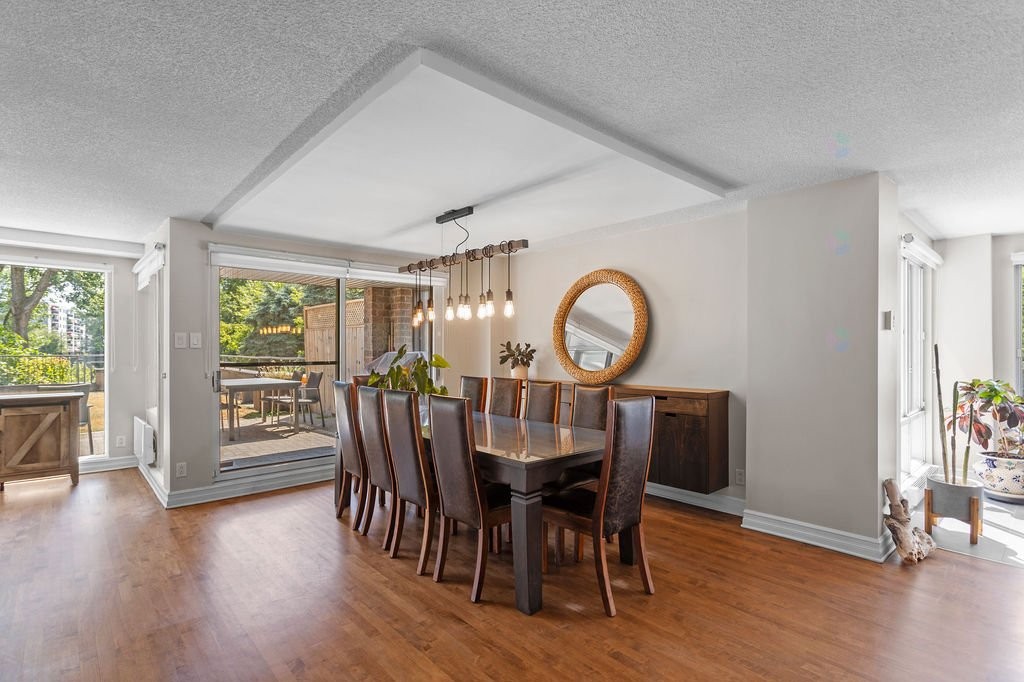 









4570


Ch. des Cageux

, 101,
Laval (Chomedey),




QC
H7W2S7


