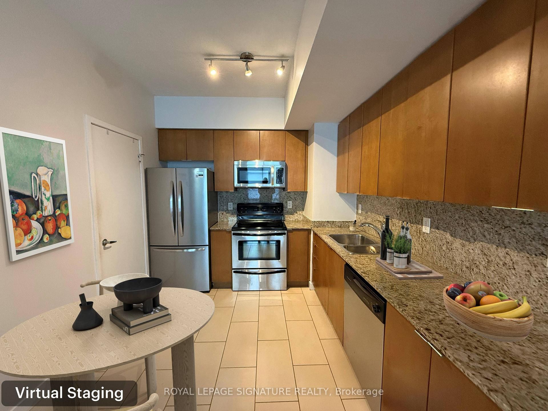 









15


Brunel

Court, 102,
Toronto,




ON
M5V 3Y6

