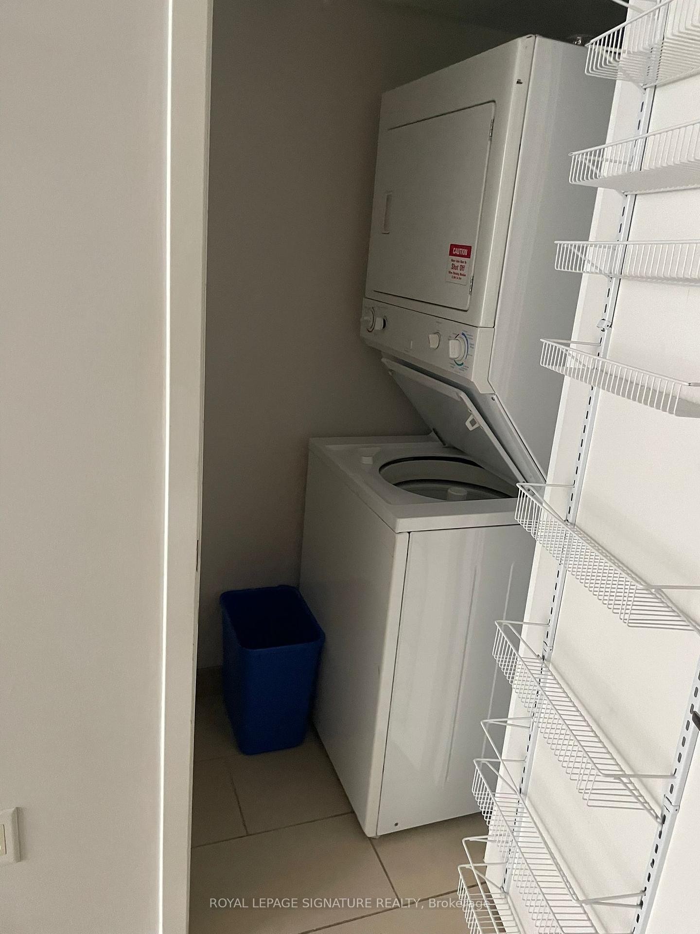 









15


Brunel

Court, 102,
Toronto,




ON
M5V 3Y6

