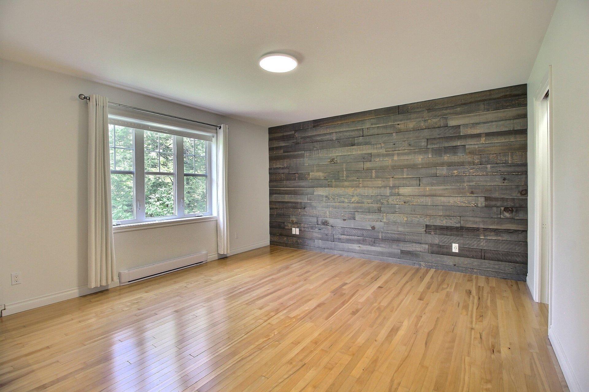 









27


Rue de la Crête

,
Orford,




QC
J1X0C5

