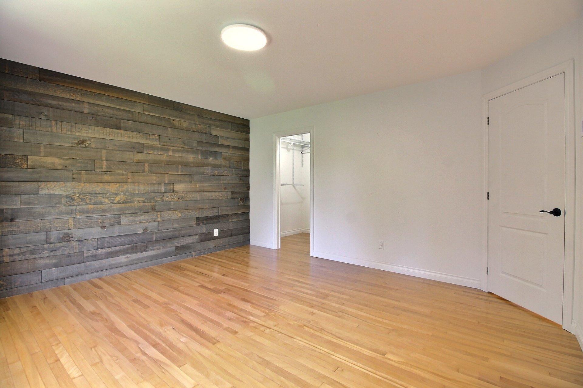 









27


Rue de la Crête

,
Orford,




QC
J1X0C5

