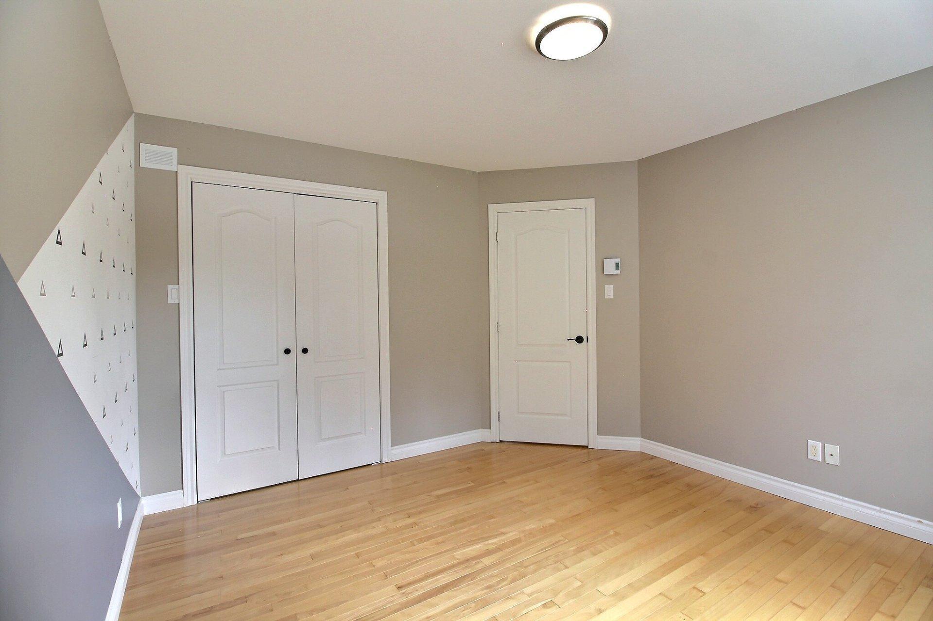 









27


Rue de la Crête

,
Orford,




QC
J1X0C5

