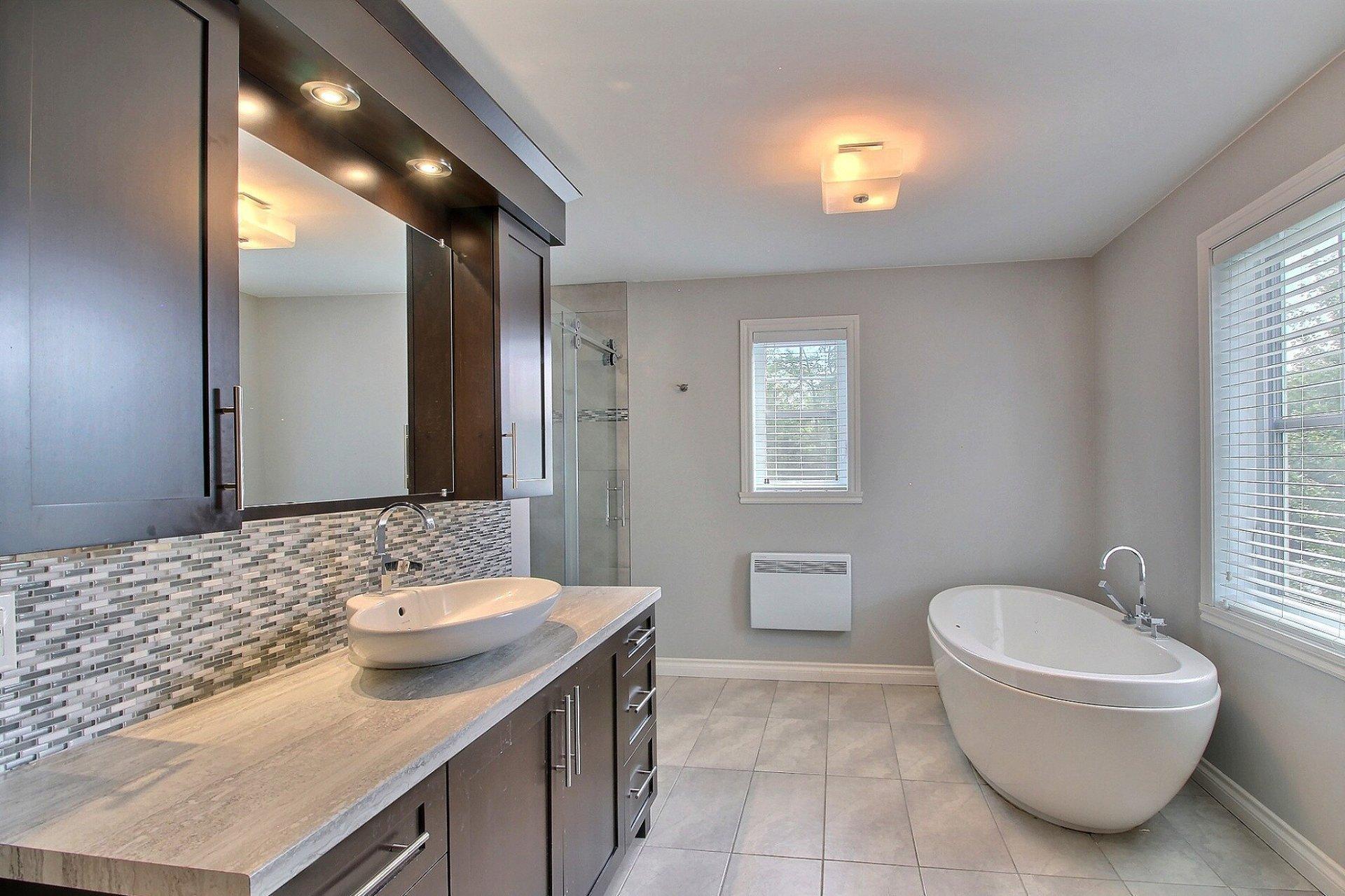 









27


Rue de la Crête

,
Orford,




QC
J1X0C5

