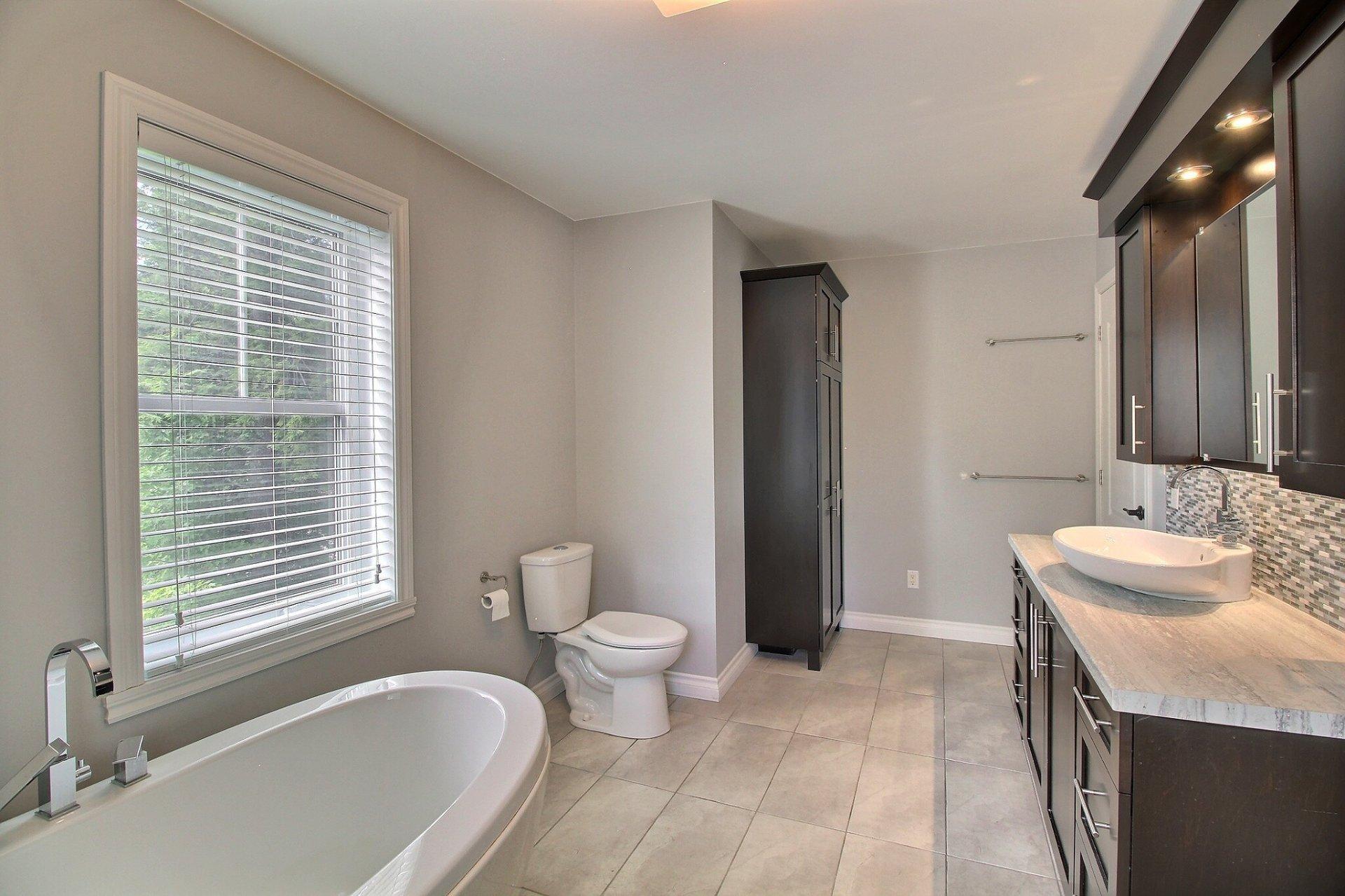 









27


Rue de la Crête

,
Orford,




QC
J1X0C5

