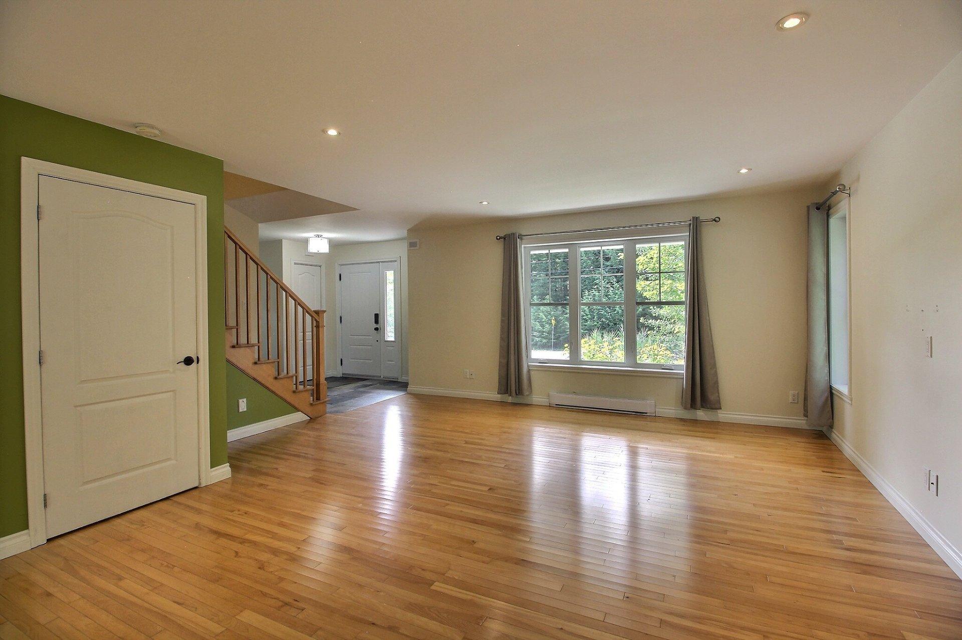 









27


Rue de la Crête

,
Orford,




QC
J1X0C5

