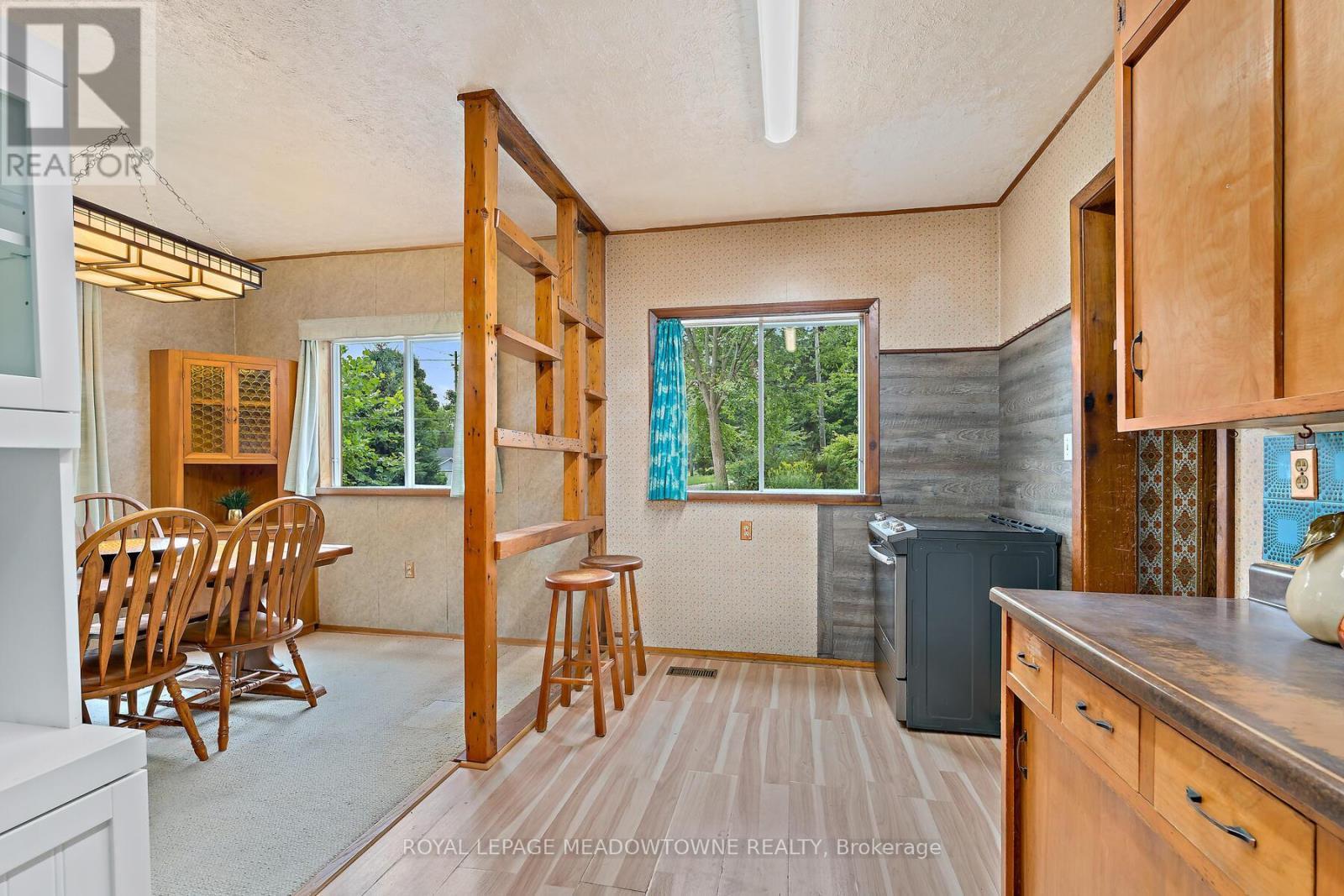 












11369 22 SIDE ROAD

,
Halton Hills,




Ontario
L0P1H0

