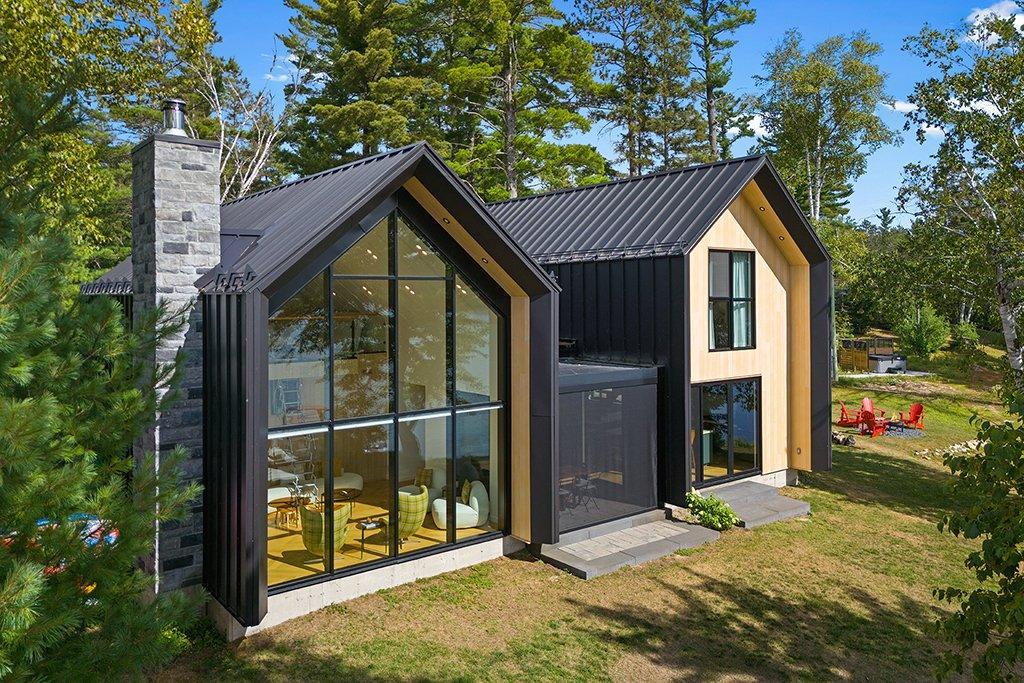 









94


Av. Palmer

,
Otter Lake,




QC
J0X2P0

