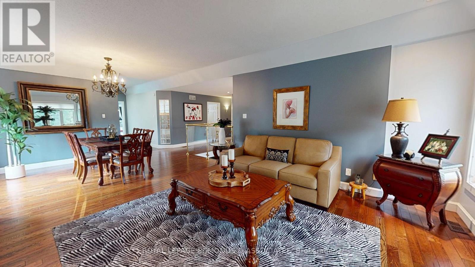 












4 JAMIE CRESCENT

,
Petawawa,




Ontario
K8H3N2

