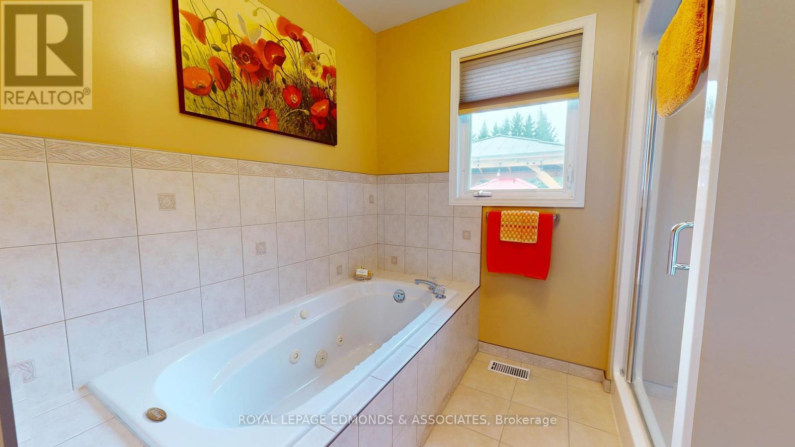 












4 JAMIE CRESCENT

,
Petawawa,




Ontario
K8H3N2

