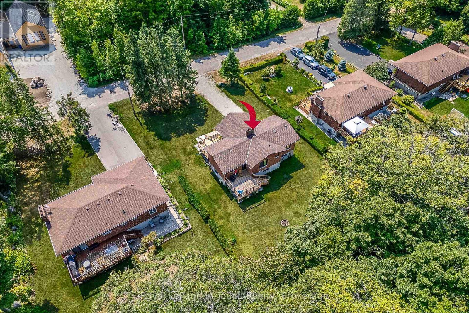 












26 GLEN CEDAR DRIVE

,
Tiny,




Ontario
L9M0H8

